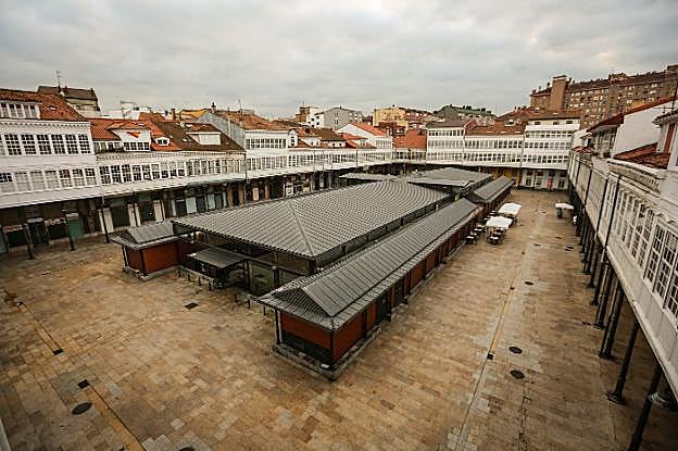 Vista de la plaza de los Hermanos Orbón. 