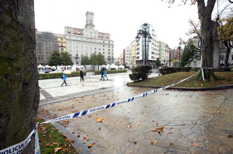 Las fuertes lluvias, primer efecto de la borrasca &#039;Ana&#039; en Asturias