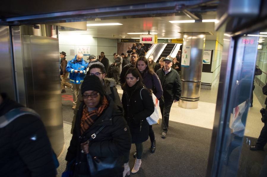 Un hombre, que ha sido detenido, habría intentado acceder al metro en la zona de Times Square con un artefacto.