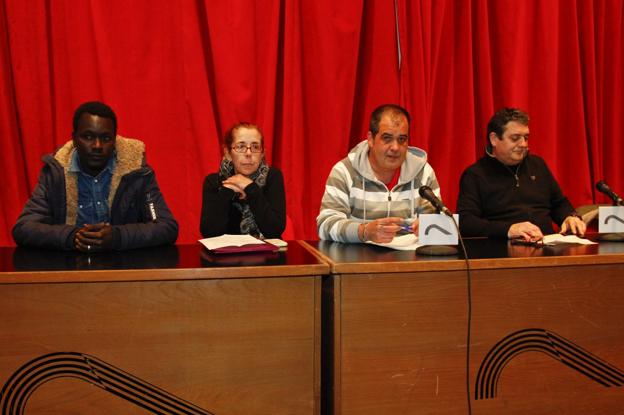 La asamblea en la Casa de Cultura. 