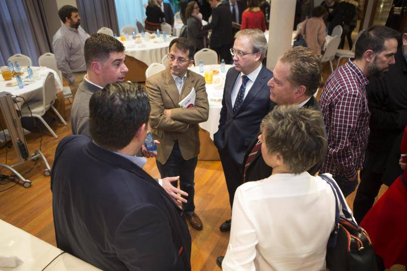 El Fórum EL COMERCIO debate sobre la concertación social