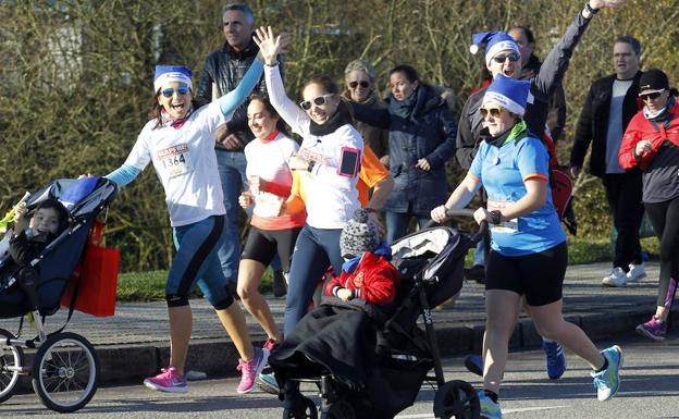 Imagen. ¿Estuviste en la Carrera de Nochebuena de Gijón? ¡Búscate!