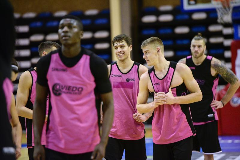 Entrenamiento del Oviedo Baloncesto