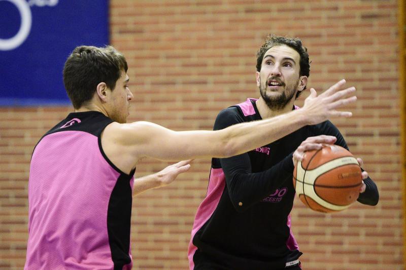 Entrenamiento del Oviedo Baloncesto