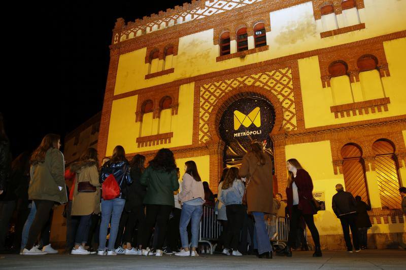 ¿Estuviste en el concierto de Destino 48 y Taburete? ¡Búscate!