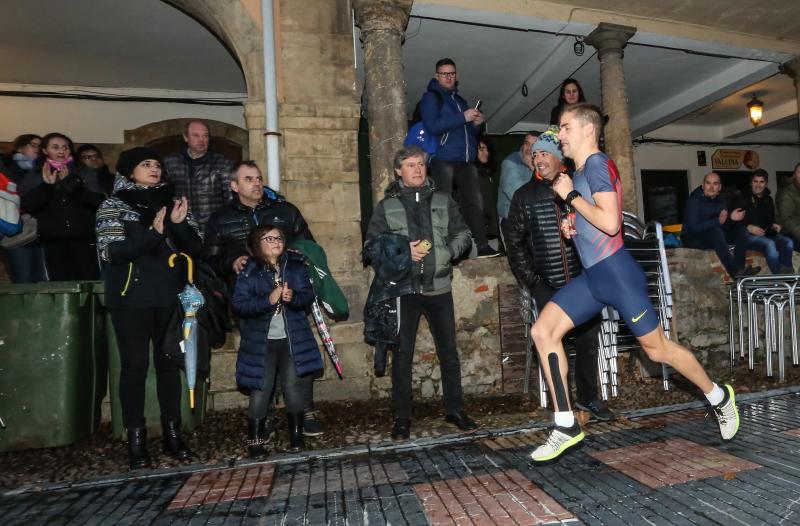 ¿Estuviste en la San Silvestre de Avilés? ¡Búscate!