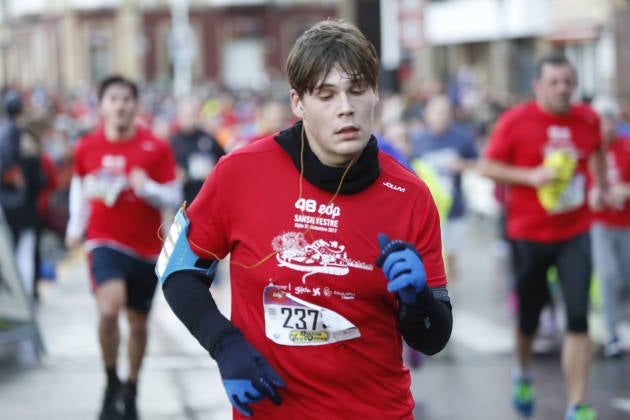 Moha Bakali y Beatriz Alvarez se imponen en una prueba que contó con la presencia de 6.300 atletas