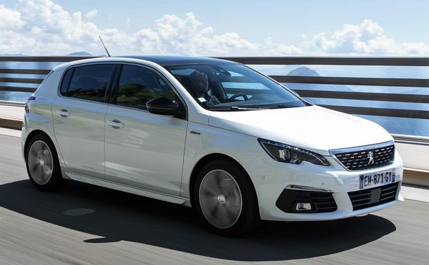 Peugeot 308, con cambio automático, mucho mejor