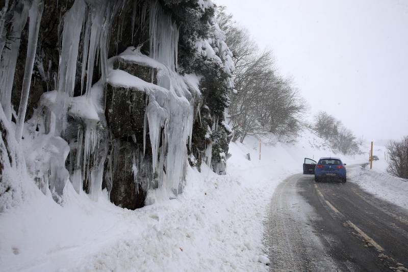 Asturias se cubre de blanco