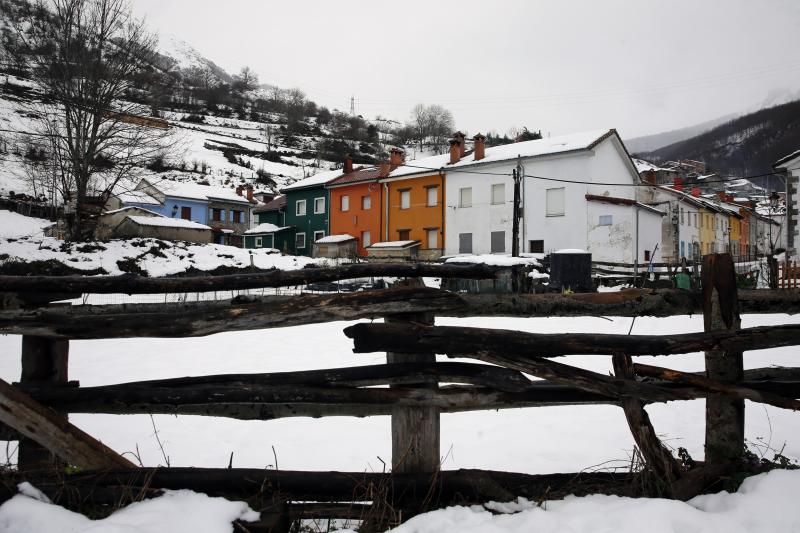 Asturias se cubre de blanco