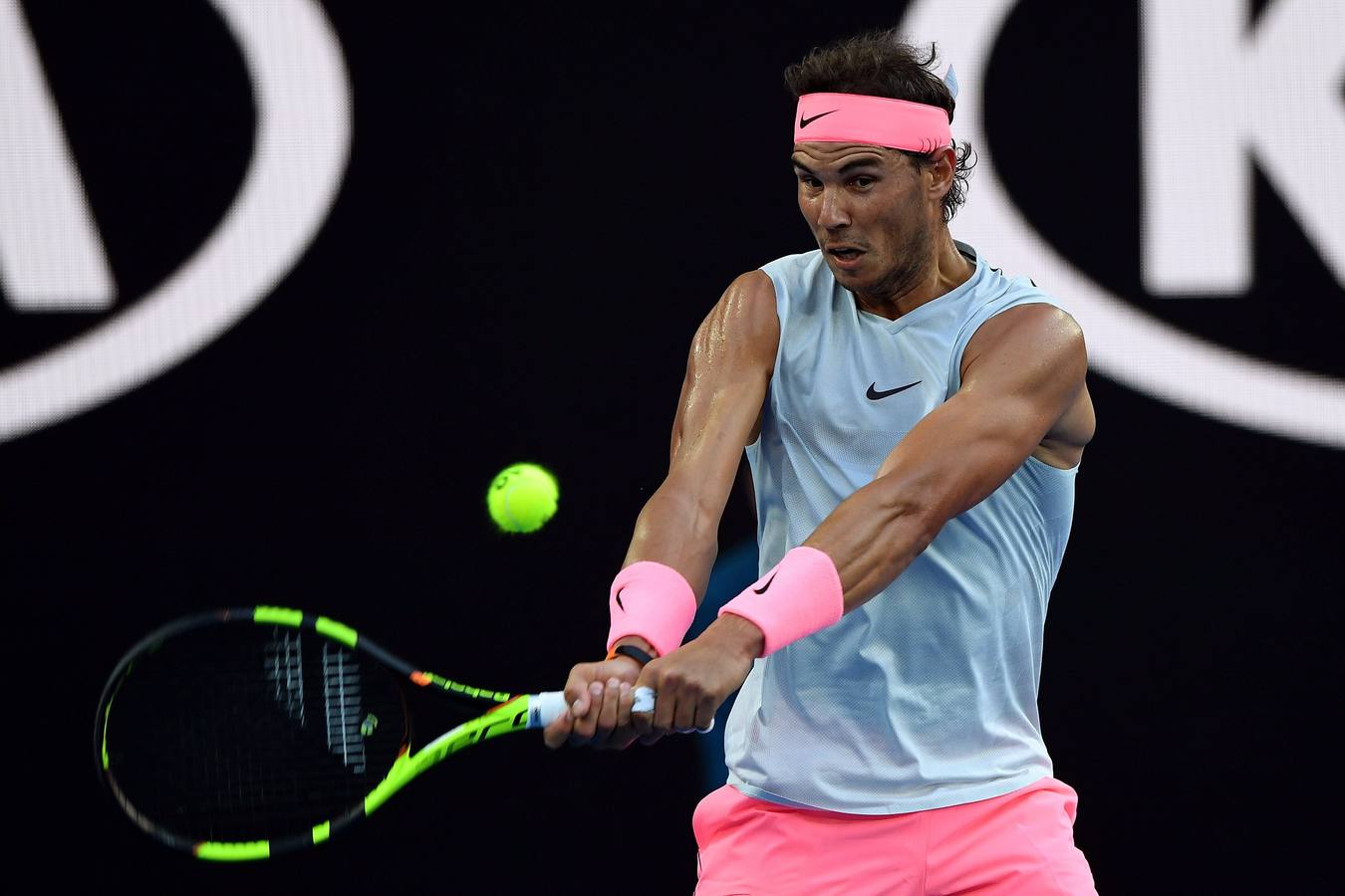 Rafa NAdal ha conseguido la victoria en el debut en el Open de Austrlia 2018. El tenista español ha superado por un triple 6-1 a Victor Estrella Burgos.