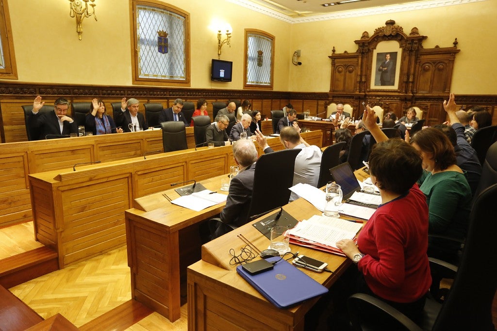 Pleno del Ayuntamiento de Gijón (17-01-2018)