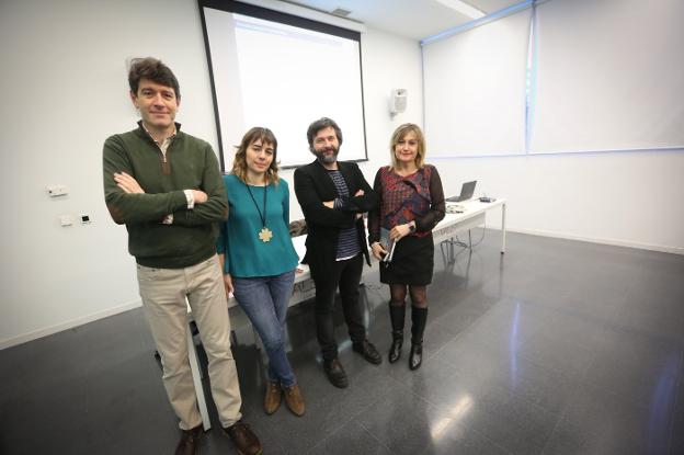 Presentación del programa en el centro cultural Valey. 