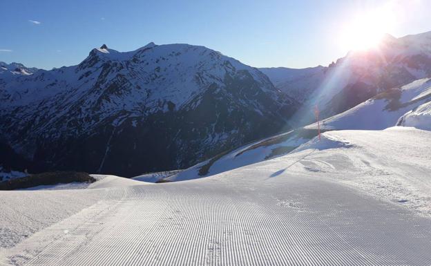 Candanchú aguarda un buen fin de semana con casi 40 kilómetros esquiables