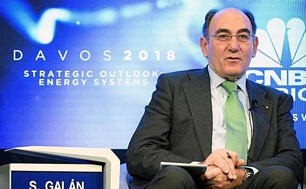 Sánchez Galán negocia un 'macrobono verde' récord de 5.300 millones