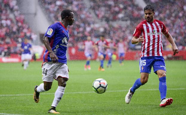 Derbi asturiano entre el Sporting y el Real Oviedo del pasado mes de septiembre. 