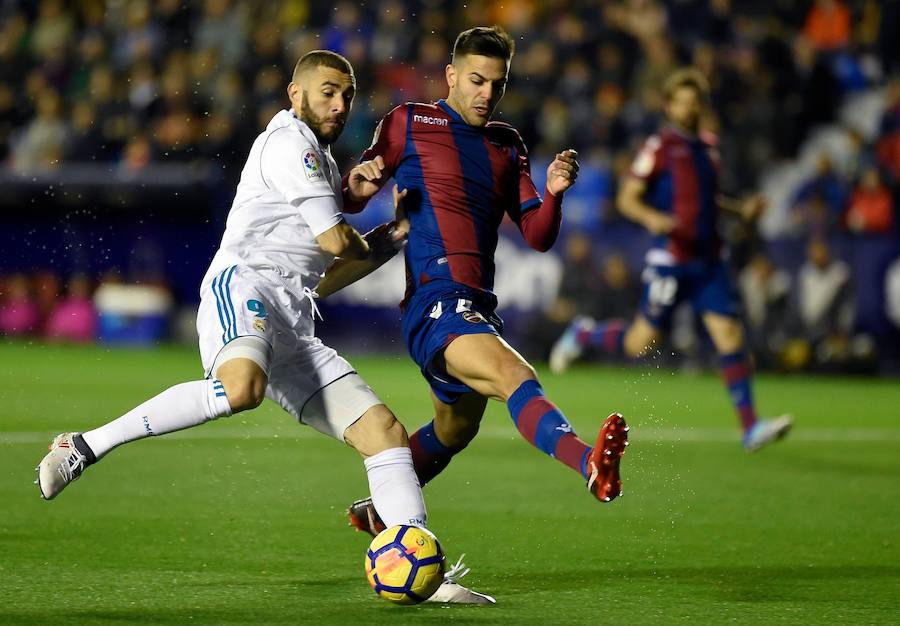 Los blancos empataron con el Levante como ya ocurrió en el Santiago Bernabéu.