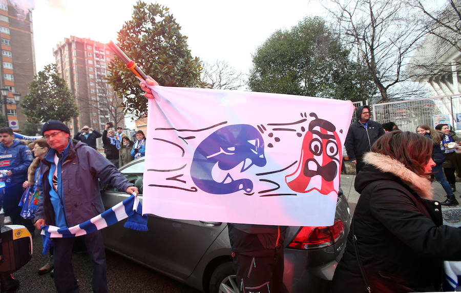 Las aficiones del Oviedo y del Sporting, a las puertas del Carlos Tariere