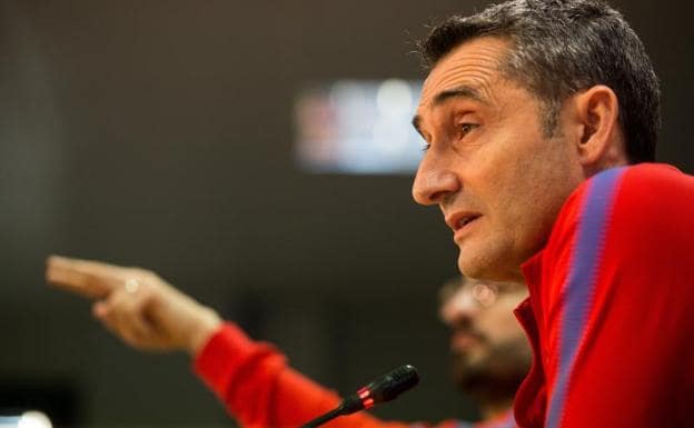 Ernesto Valverde, técnico del Barcelona. 