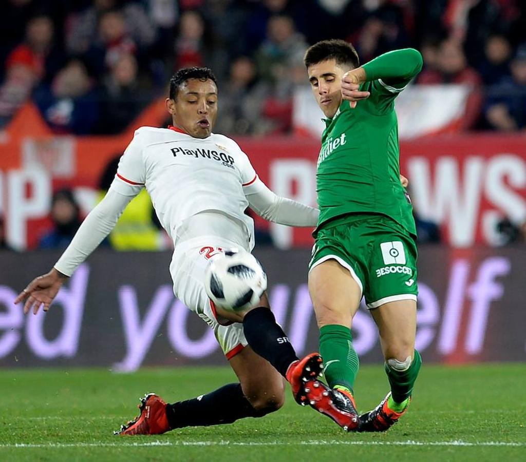 El conjunto hispalense cerró su pase a la final de la Copa del Rey derrotando por 2-0 a los pepineros.