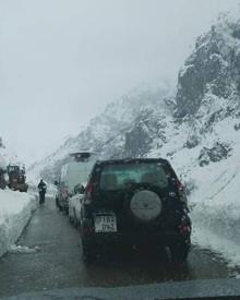 Imagen secundaria 2 - Imágenes del alud caído en Sotres.