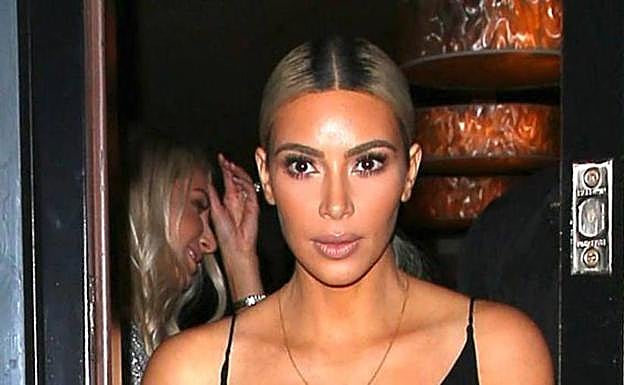 El topless más polémico de Kim Kardashian