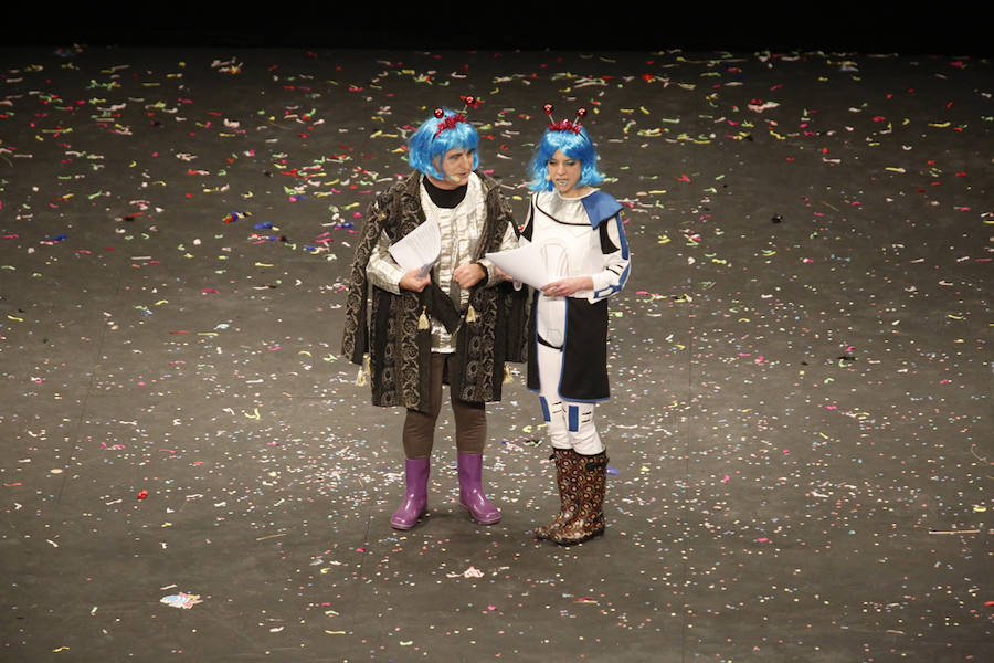 Los más pequeños de la casa ponen su originalidad y desparpajo sobre el escenario del Teatro Jovellanos un año más