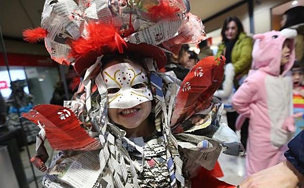 El Atrio se llena de antroxu