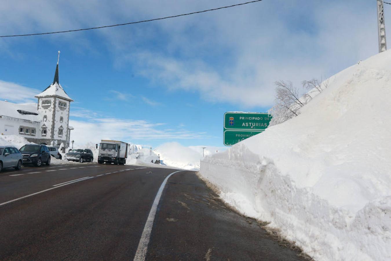 Las grandes imágenes que deja el temporal en Asturias