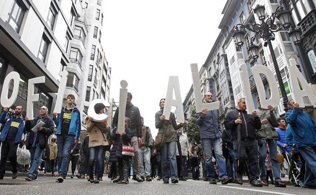 Recogen 11.000 firmas en internet contra la cooficialidad del asturiano