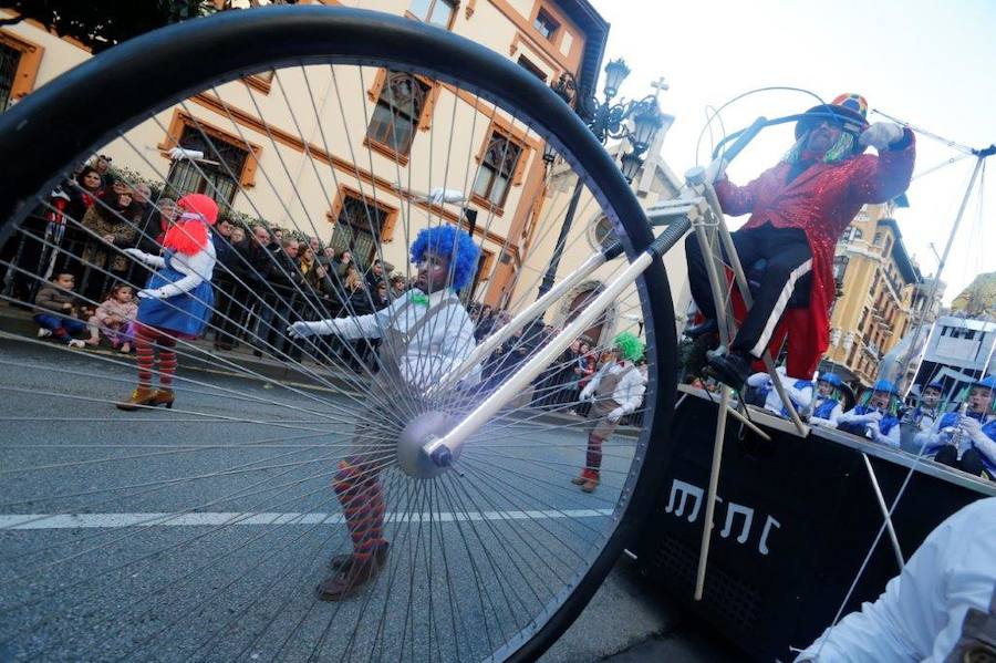 ¿Estuviste en el desfile de Antroxu de Oviedo? ¡Búscate! (2)