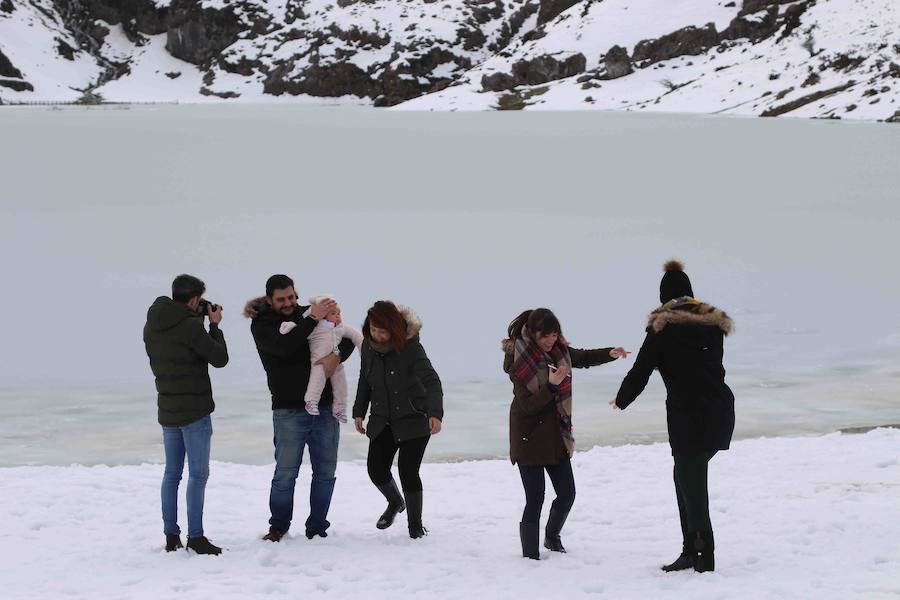 Fin de semana de nieve en Los Lagos de Covadonga - Asturias