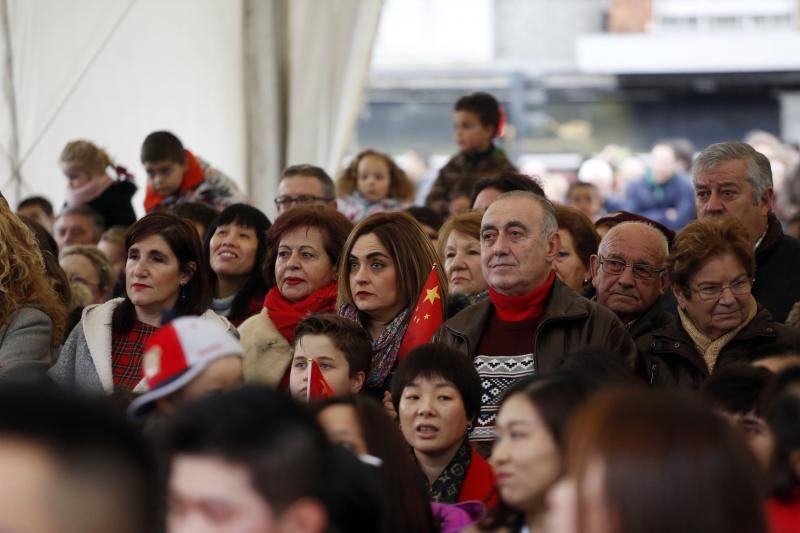 La localidad sierense celebra por todo lo alto esta facha tan señalada para la comunidad asiática, que en esta ocasión estará dedicado al Perro de Tierra.