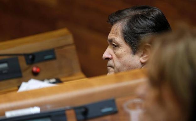Mensaje de Javier Fernández a Rajoy y Sánchez: Asturias no aceptará una «financiación precocinada»