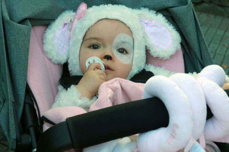 4.300 euros en premios para los disfraces más originales y coloridos en un gran desfile que cierra la celebración del carnaval en las cuencas.
