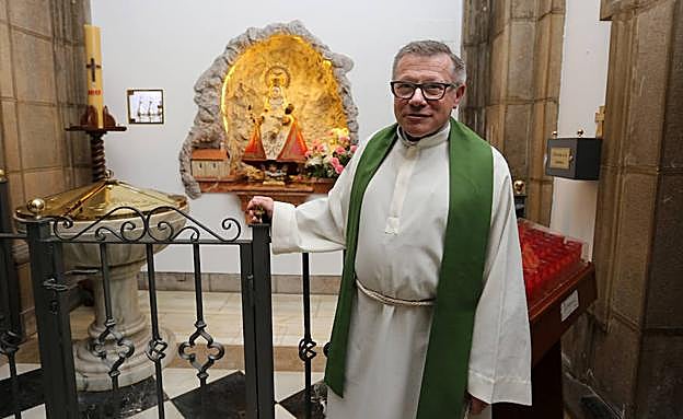 Adolfo Mariño Gutiérrez, abad de Covadonga. 