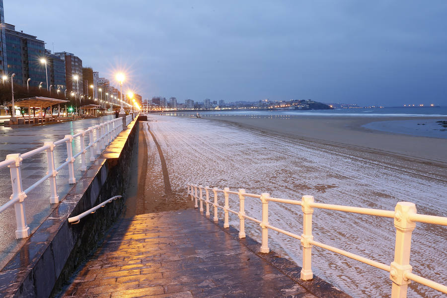 Fotos: La nieve llega a Gijón