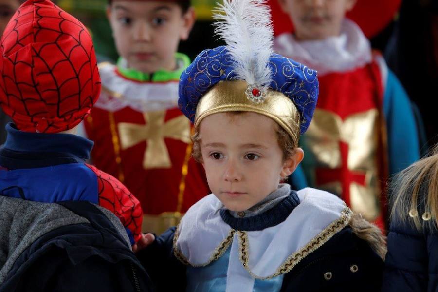 Fotos: Semana cultural en el colegio Ángel González de Oviedo