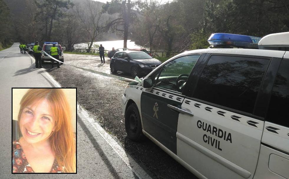 La Guardia Civil, en la zona donde apareció el cadáver.