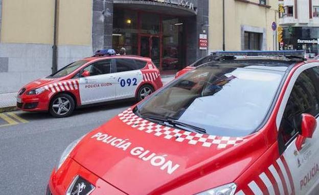 Detenido en Gijón por agredir a su pareja en plena calle y obligarla a prostituirse