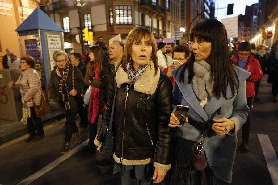 Asturias celebra el Día Internacional de la Mujer en las calles de Gijón en la primera huelga general feminista convocada bajo el lema 'Si nosotras paramos, se para el mundo'