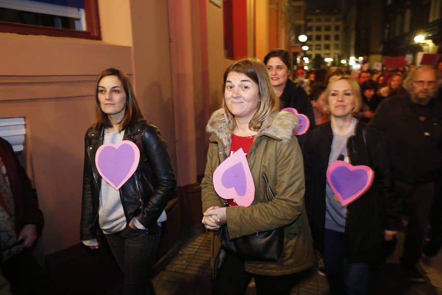 Asturias celebra el Día Internacional de la Mujer en las calles de Gijón en la primera huelga general feminista convocada bajo el lema 'Si nosotras paramos, se para el mundo'