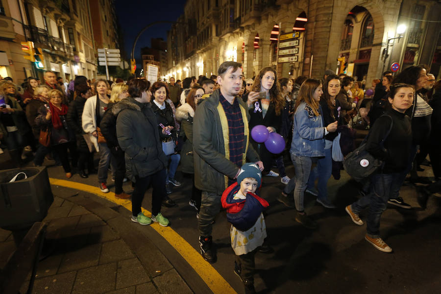 Asturias celebra el Día Internacional de la Mujer en las calles de Gijón en la primera huelga general feminista convocada bajo el lema 'Si nosotras paramos, se para el mundo'