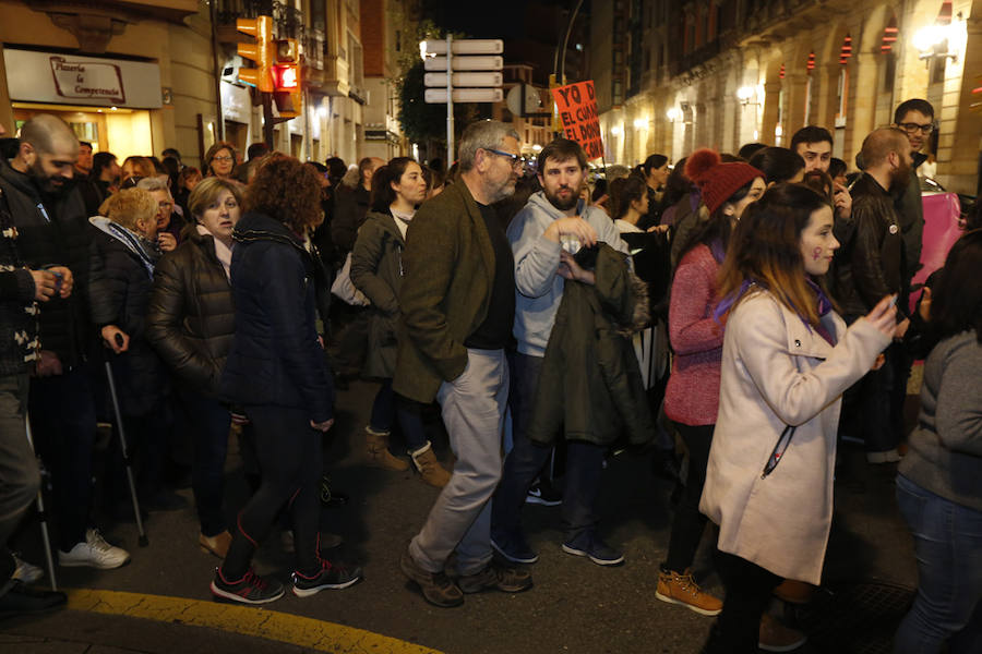Asturias celebra el Día Internacional de la Mujer en las calles de Gijón en la primera huelga general feminista convocada bajo el lema 'Si nosotras paramos, se para el mundo'