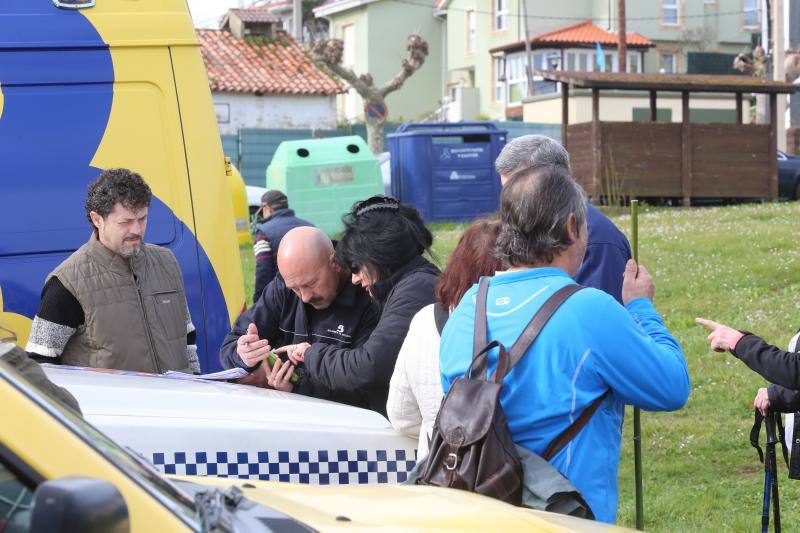 Unas 150 personas han acudido a la llamada para tratar de localizar a la mujer desaparecida. 