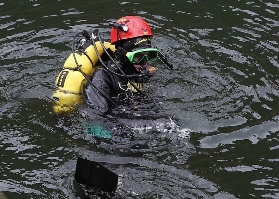 Tras confesar Javier Ledo el crimen de la gijonesa, un equipo de Geas ha vuelto al embalse de Arbón en busca de más pistas