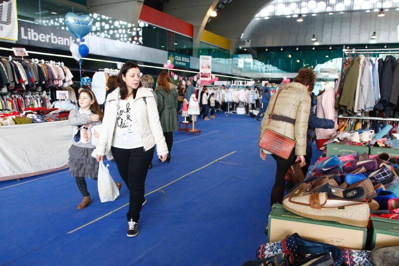 La Cámara de Comercio, de Avilés convoca un año más la Feria de Saldos y Stocks de la temporada de Otoño-Invierno, que tiene lugar en el Pabellón de Exposiciones y Congresos de La Magdalena