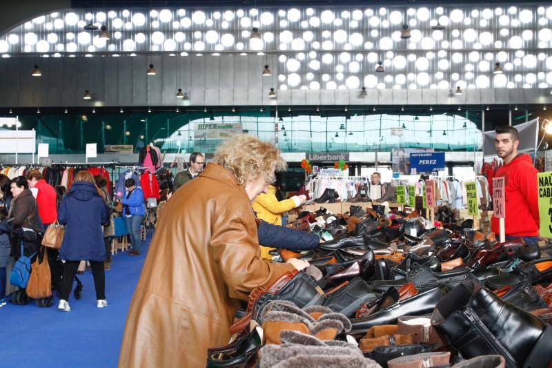 La Cámara de Comercio, de Avilés convoca un año más la Feria de Saldos y Stocks de la temporada de Otoño-Invierno, que tiene lugar en el Pabellón de Exposiciones y Congresos de La Magdalena