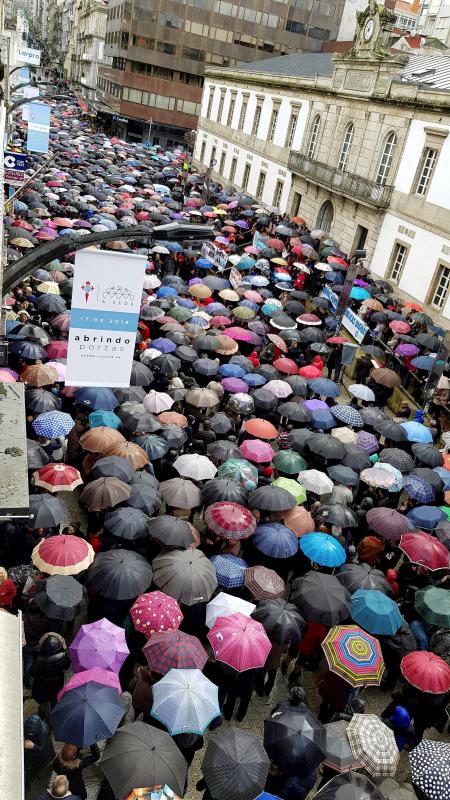 Madrid, Barcelona, Bilbao, San Sebastián, Vigo... protestan en las calles por el insuficiente alza del 0,25% y piden que estas ayudas se revaloricen en función del IPC