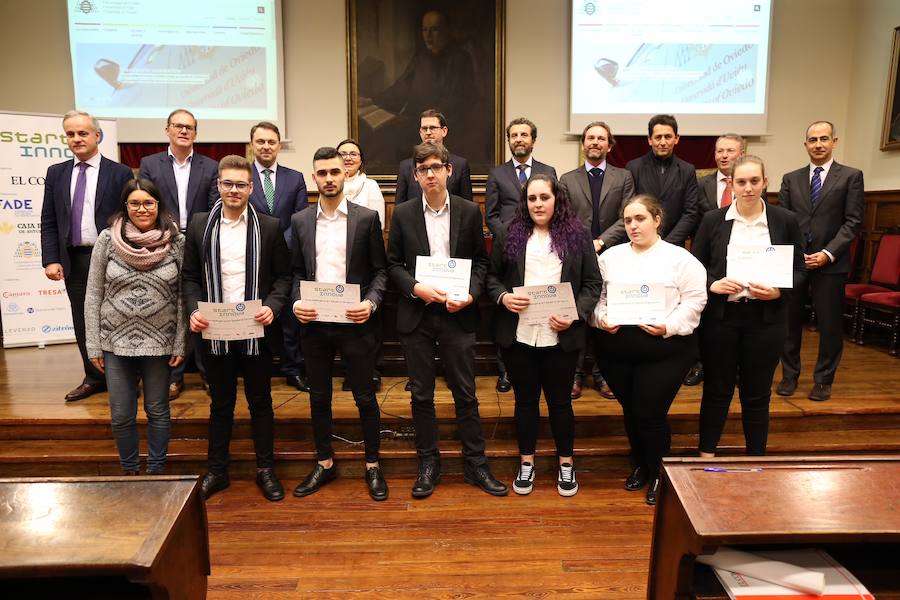 Medio centenar de estudiantes asturianos se han clasificado para la gran final de STARTinnova, el programa de fomento de la cultura emprendedora que promueve EL COMERCIO. Organizados en cinco equipos, han presentado sus proyectos ante un jurado de expertos en el Aula Magna del Edificio Histórico de la Universidad de Oviedo